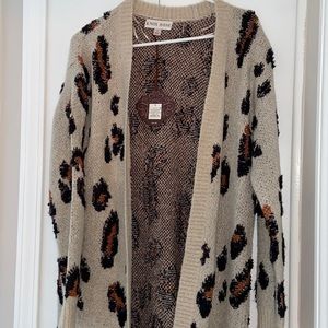 Knox Rose Cheetah cardigan size small NWT